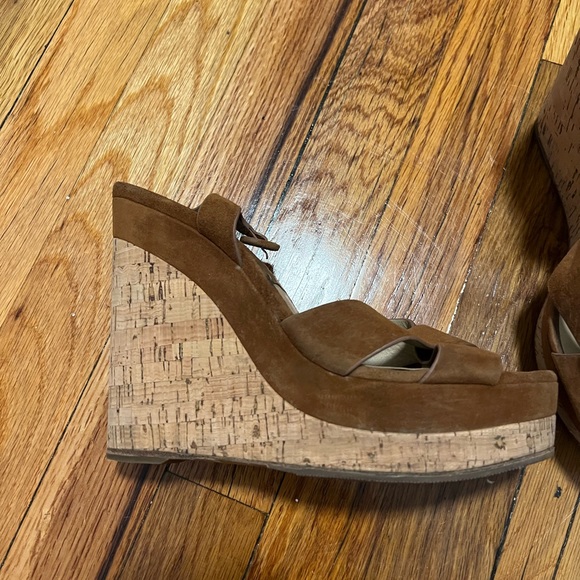 Michael kors brown wedges - Picture 2 of 10